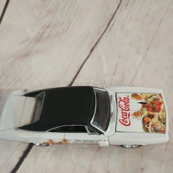 Lot of 4 Coca Cola Hot Wheels Playing Mantis Viper Charger 1970 Plymouth Cuda - Picture 9 of 16